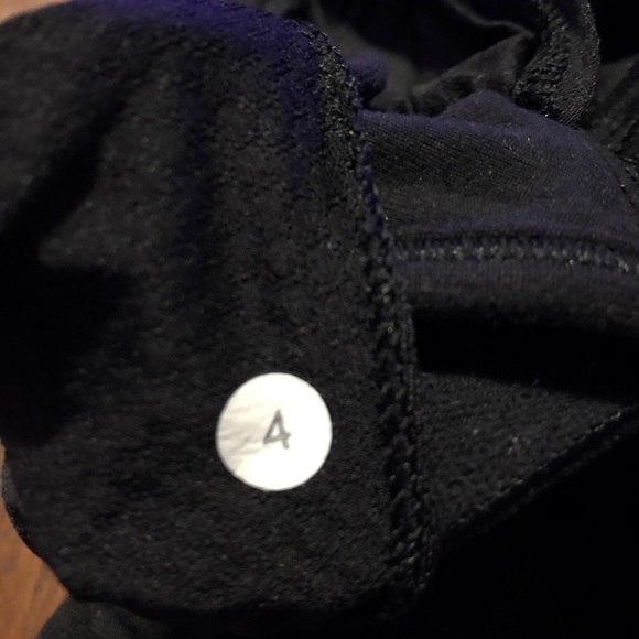 Lululemon top - Picture 3 of 3